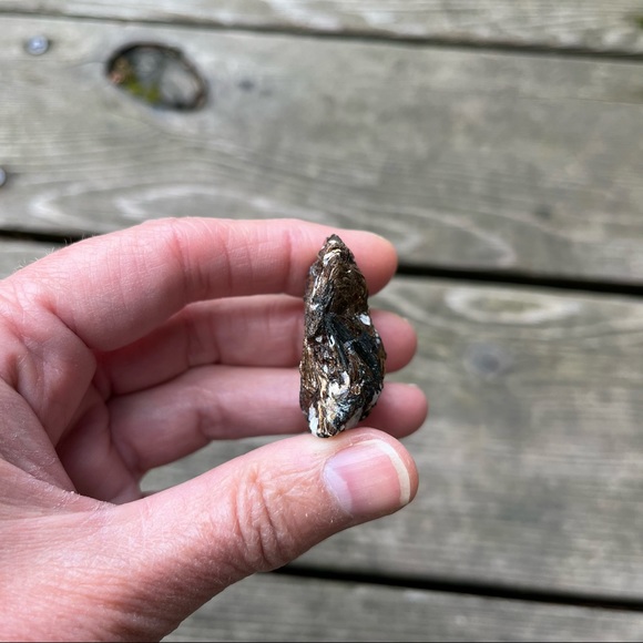 Astrophyllite Crystal - Picture 7 of 12